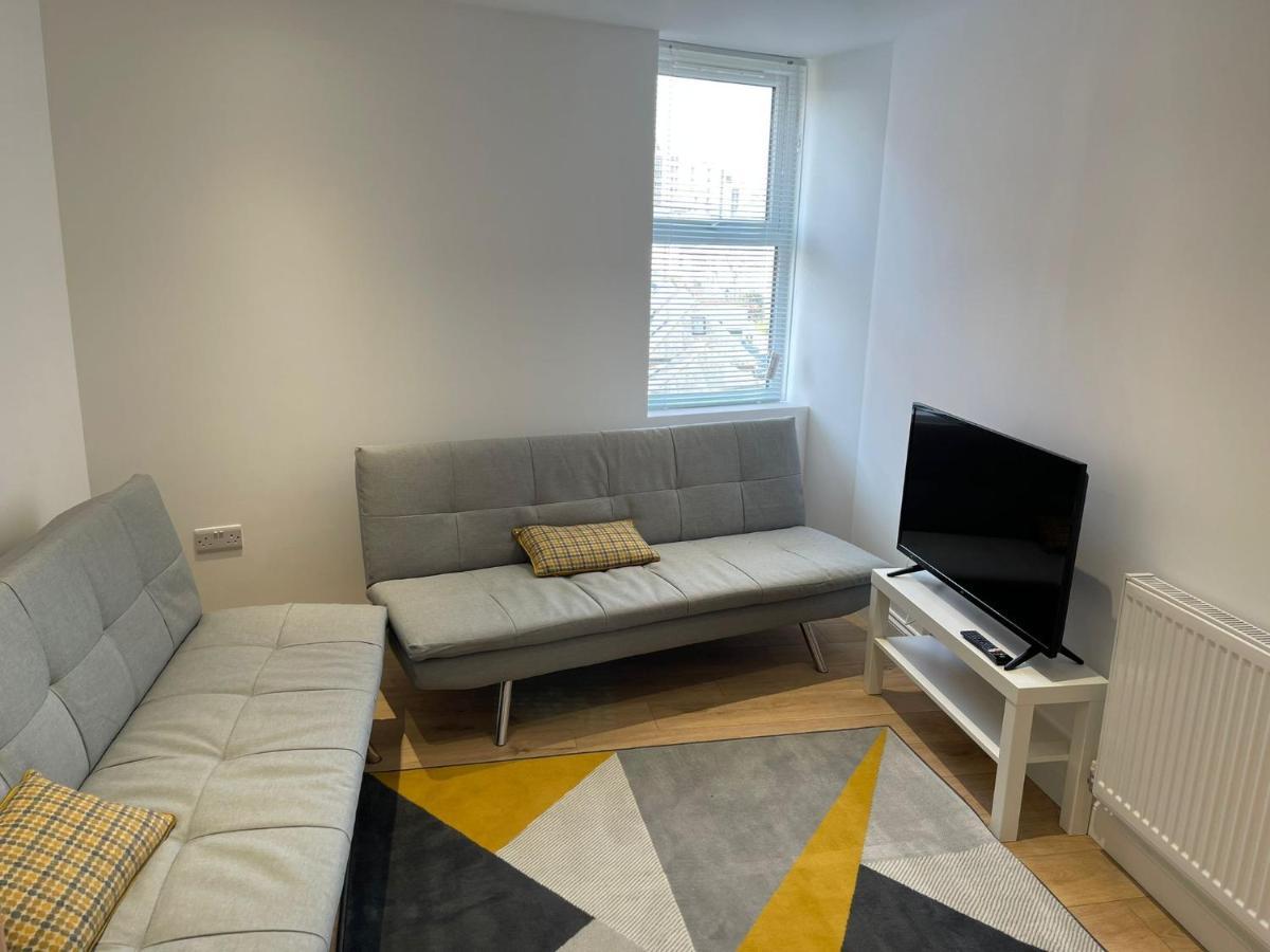 Brand New Montrouge Apartments - Perfect Location!! 포츠머스 외부 사진